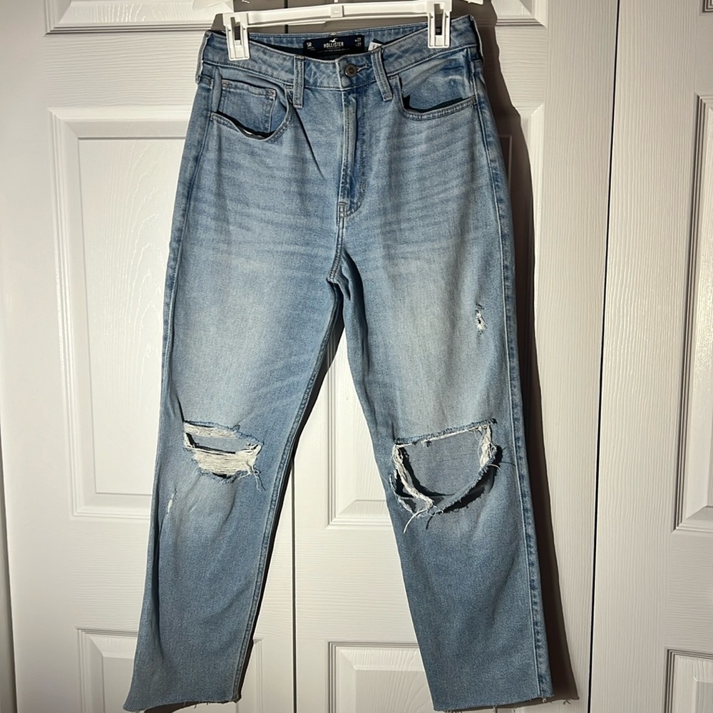 Women’s Hollister high rise jeans size 5r/27